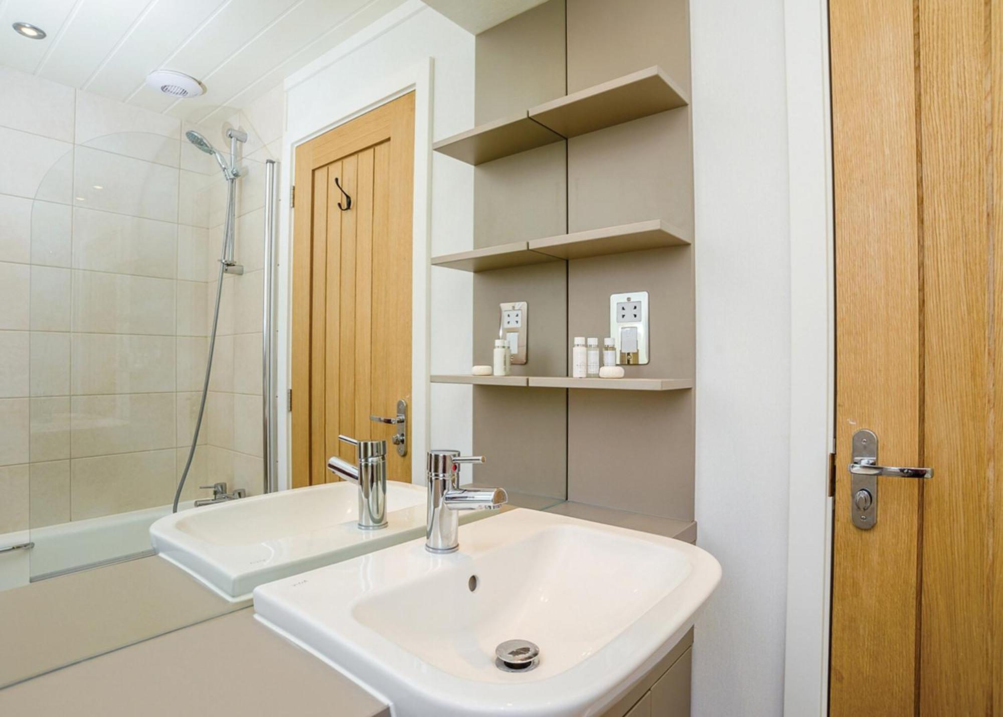 Woodside Coastal Retreat Hotel Fishbourne  ห้อง รูปภาพ